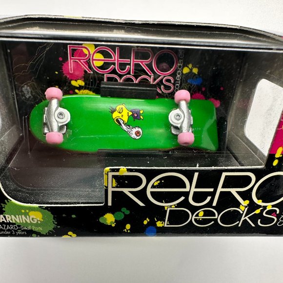 Retro Decks Collectibles Skateboard Fingerboard  - Picture 4 of 8